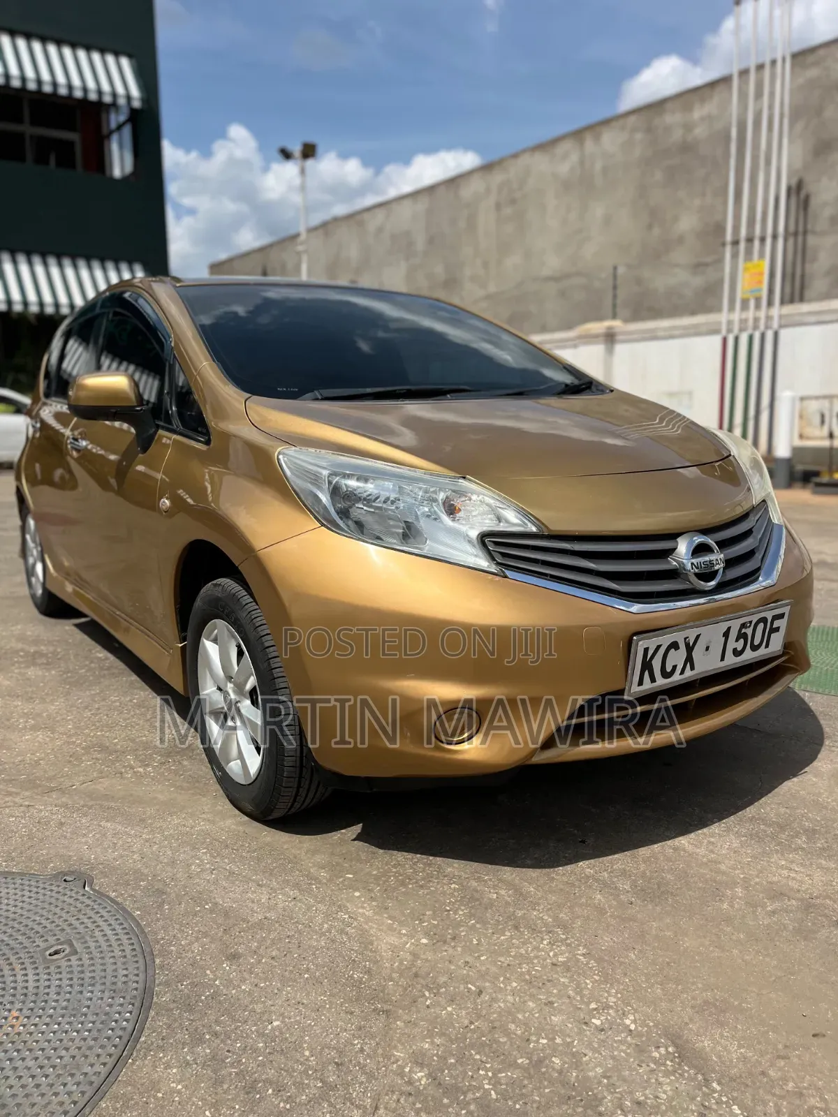 Nissan Note 2012 Gold