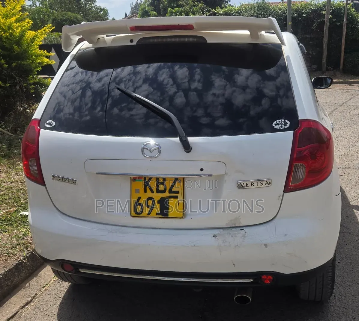 Mazda Verisa 2008 White