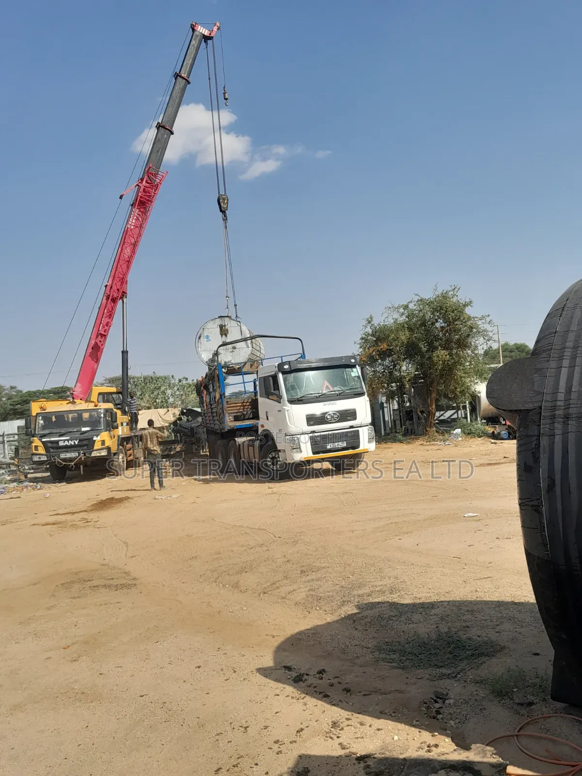 We Lift,Load and transport.Remount.Fully Loaded.