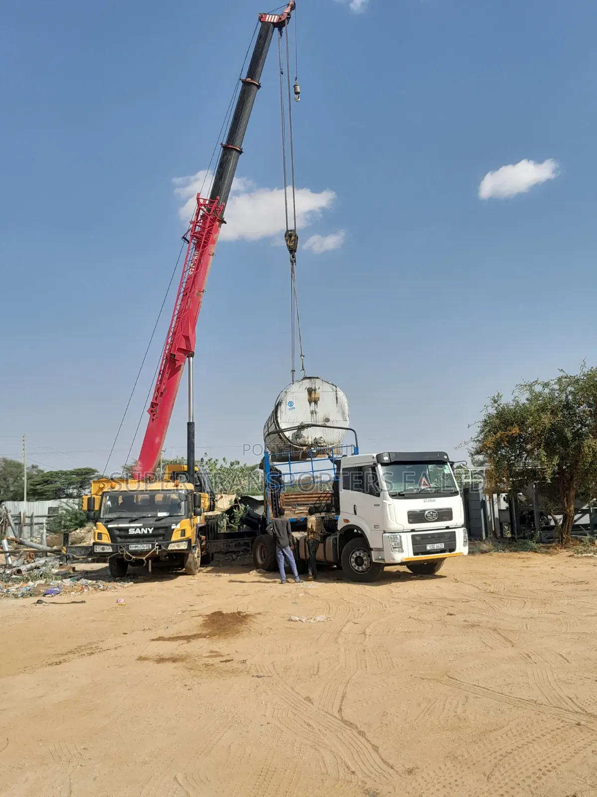 We Lift,Load and transport.Remount.Fully Loaded.