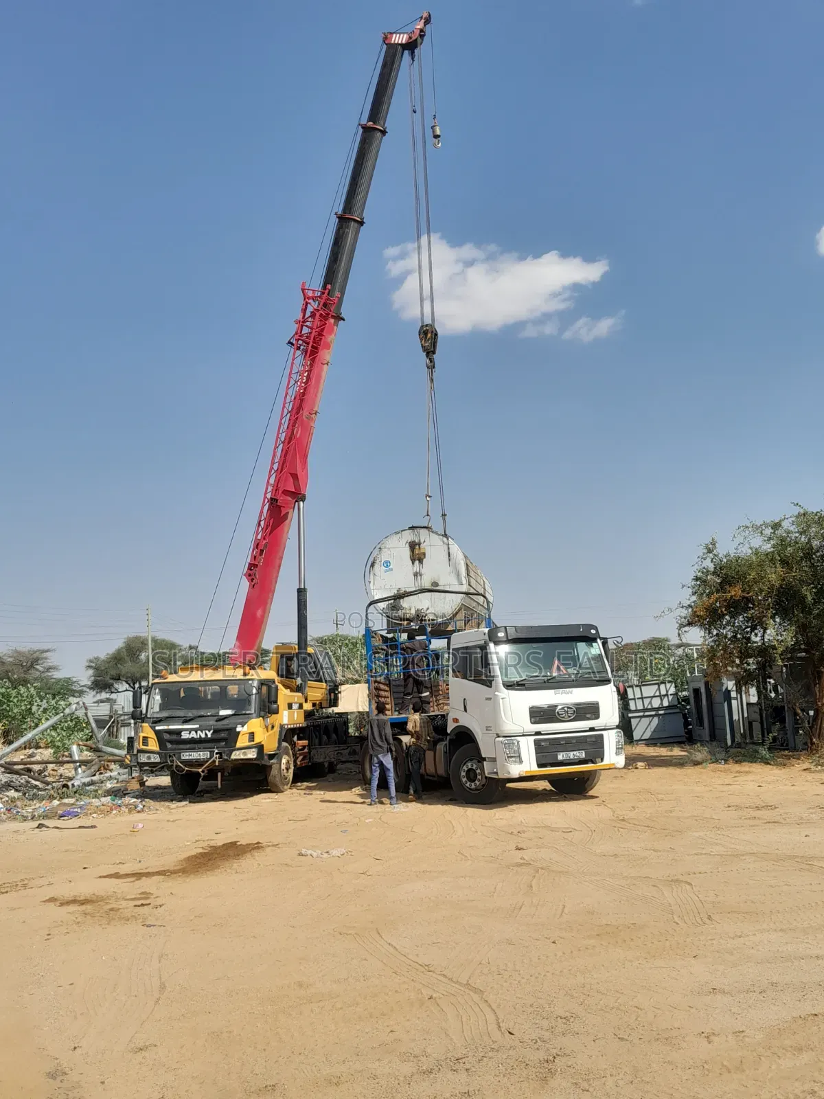 We Lift,Load and transport.Remount.Fully Loaded.