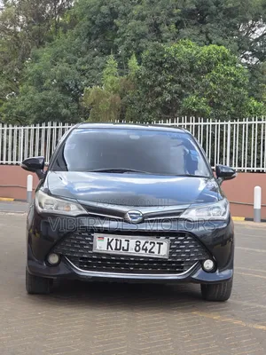 Toyota Corolla Fielder 2016