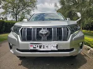 Toyota Land Cruiser Prado 2019 Silver