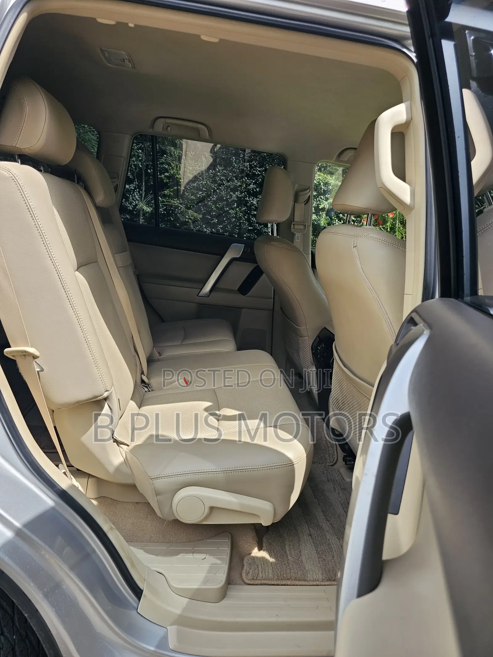 Toyota Land Cruiser Prado 2019 Silver
