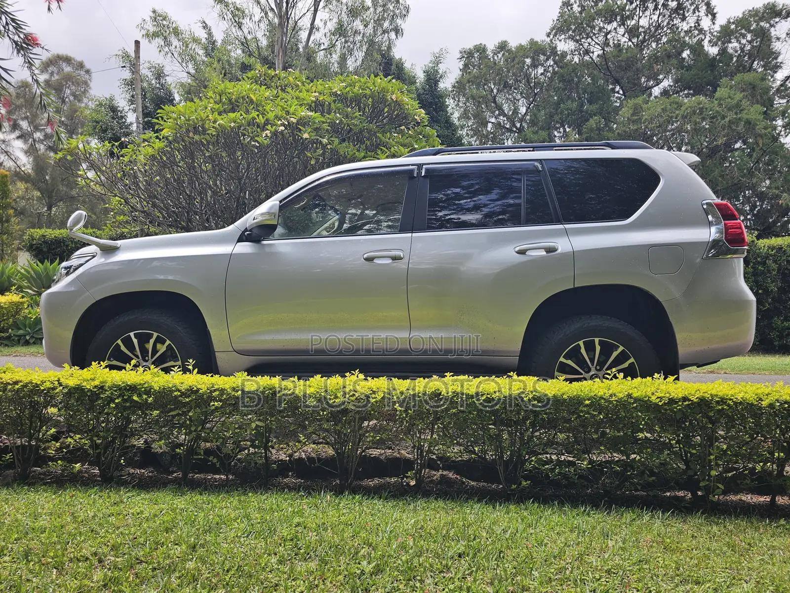 Toyota Land Cruiser Prado 2019 Silver