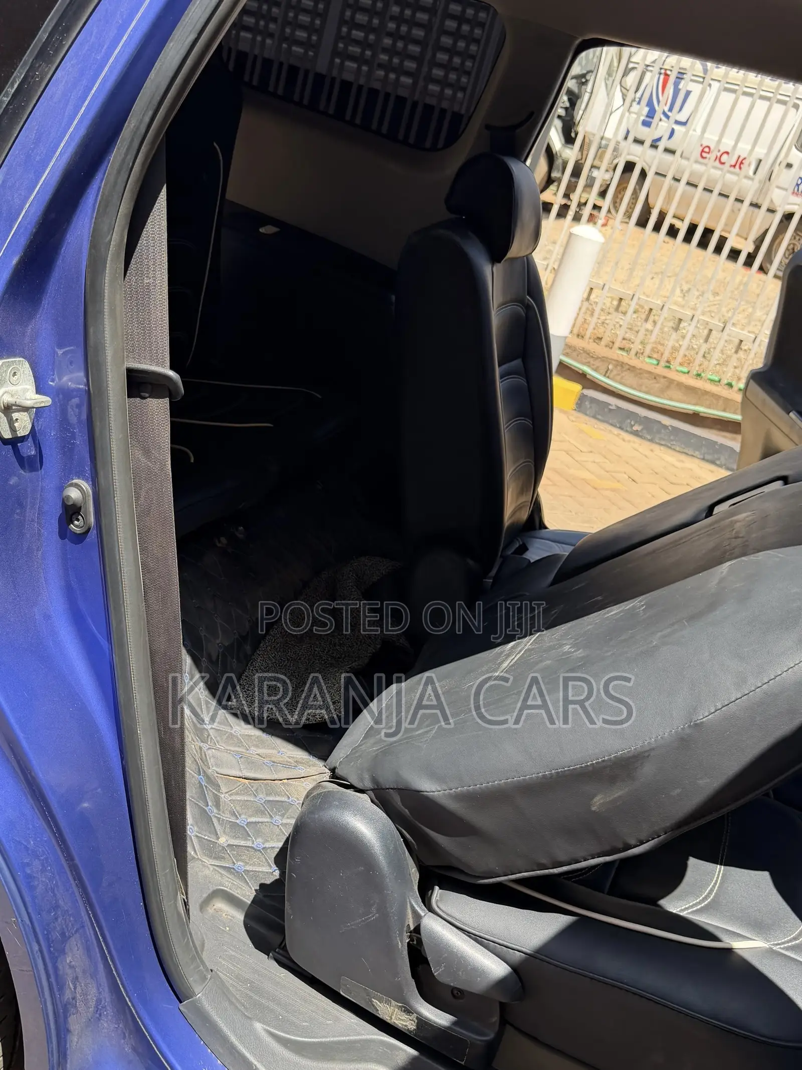 Toyota Wish 2014 Blue