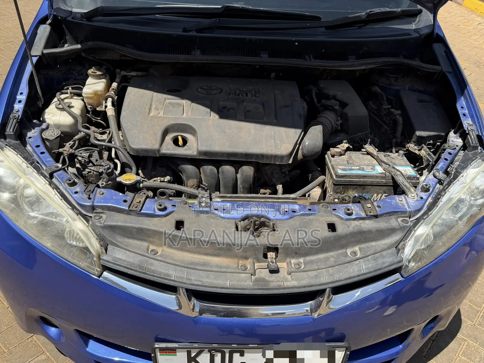 Toyota Wish 2014 Blue