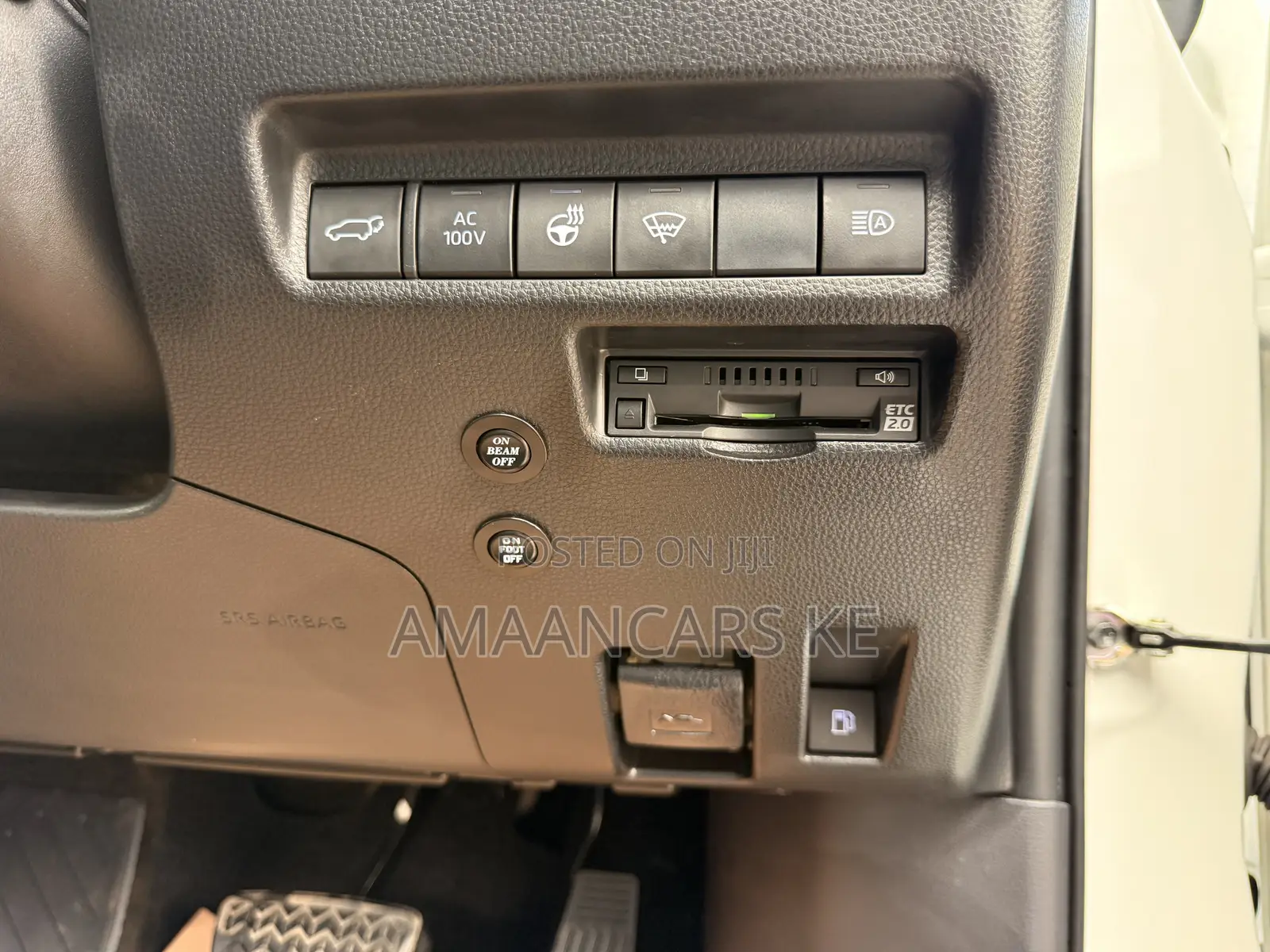 Toyota RAV4 2019 White
