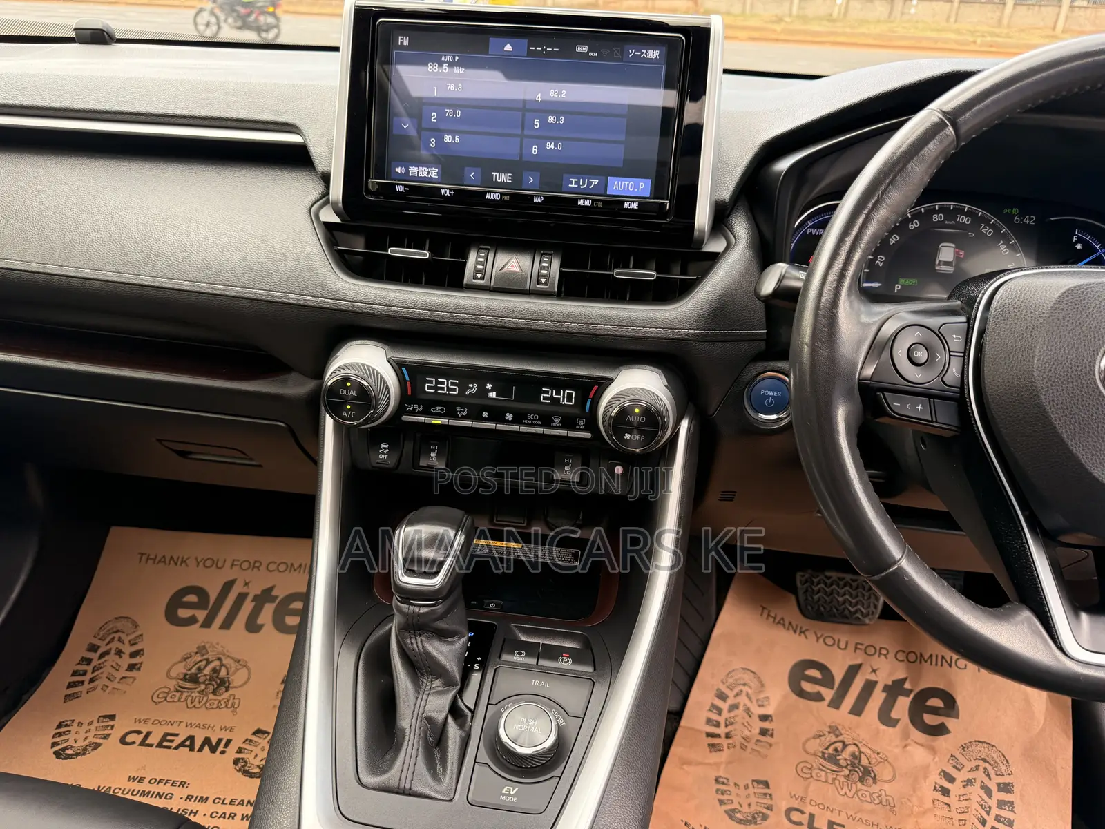 Toyota RAV4 2019 White