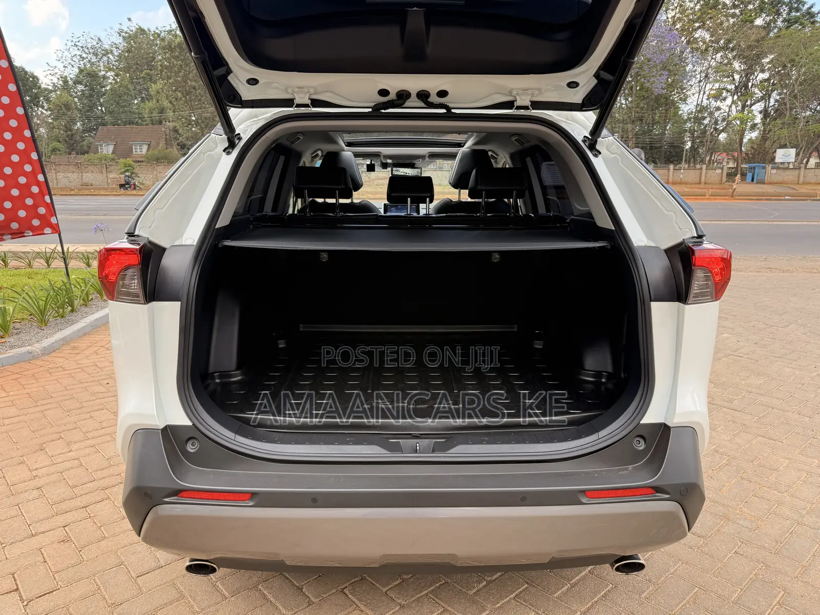 Toyota RAV4 2019 White