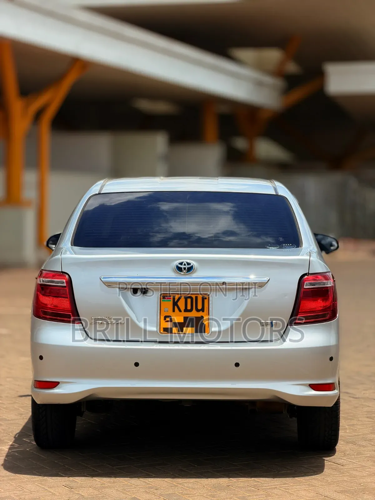 Toyota Axio 2018 Silver