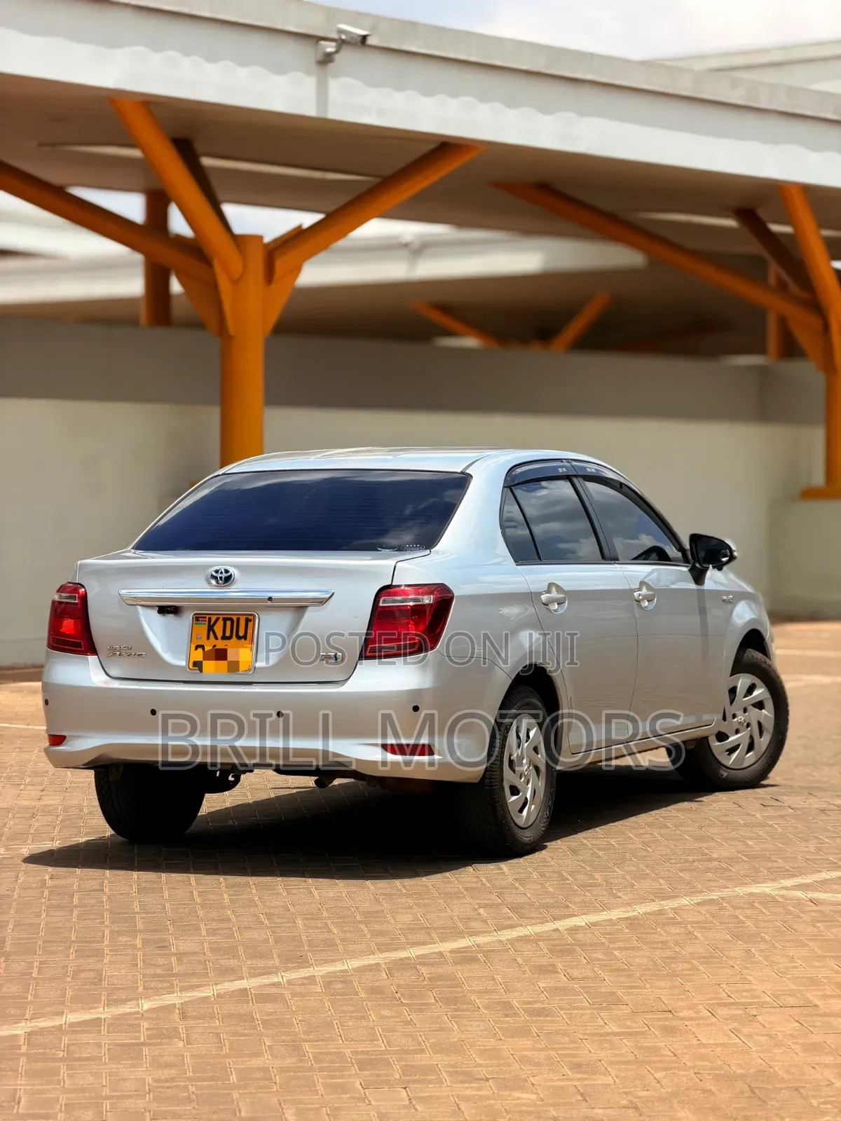Toyota Axio 2018 Silver