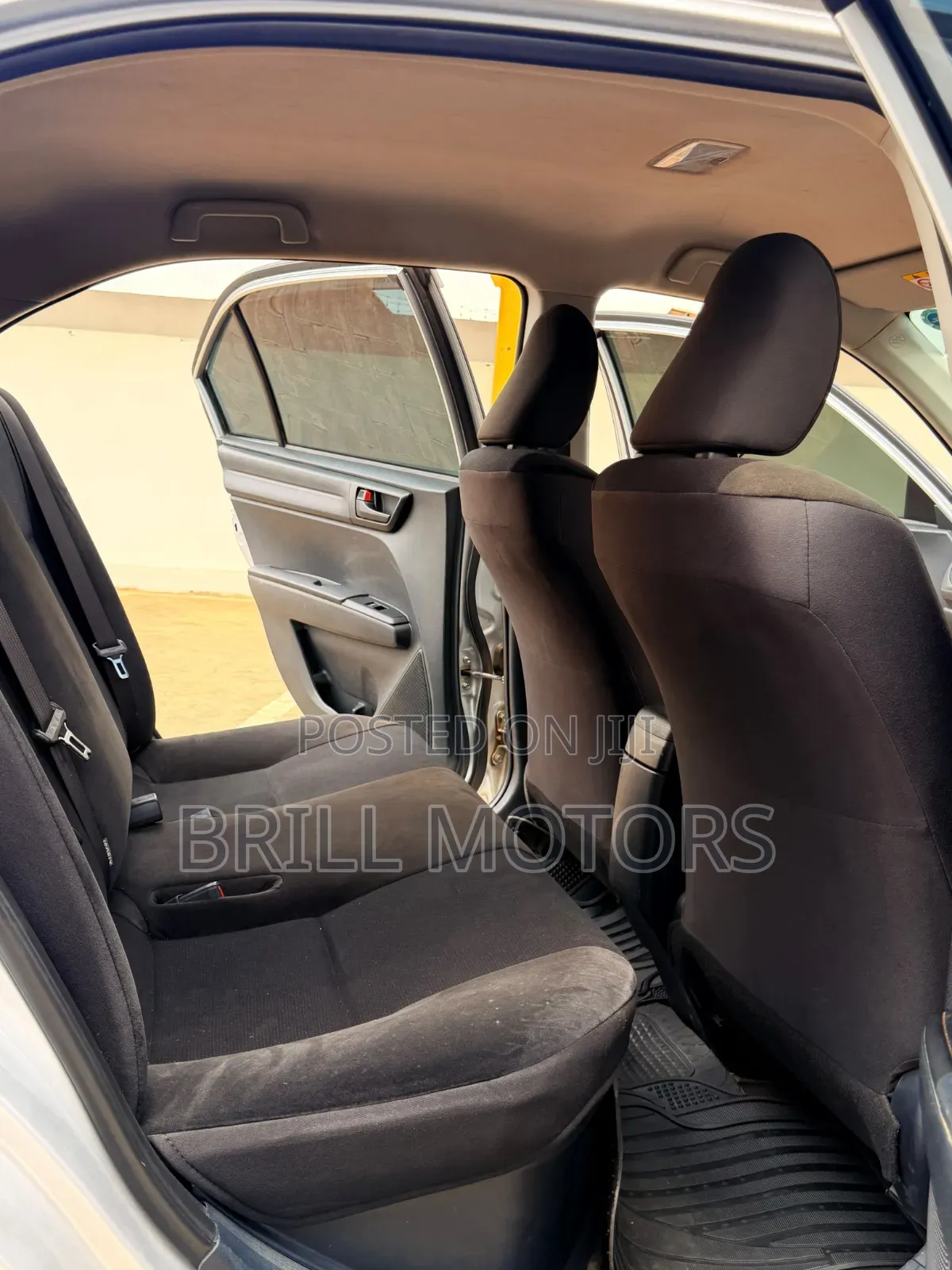 Toyota Axio 2018 Silver