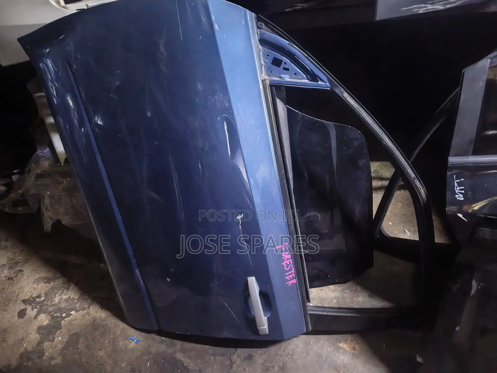 Subaru Forester Door