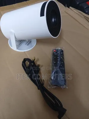 Enjoy Big Screen Entertainment With the Portable HY300 Projector