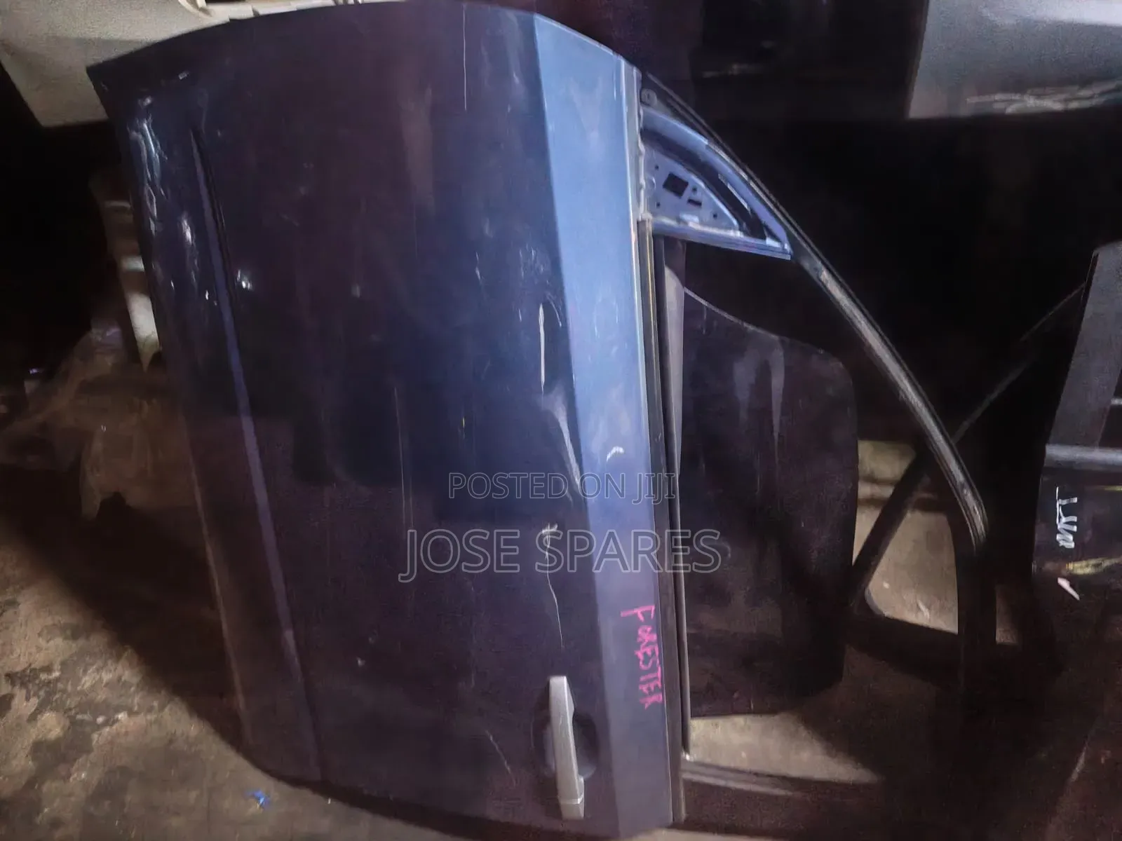 Subaru Forester Door
