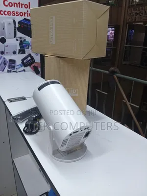 Enjoy Wireless Media Sharing With the HY300 Smart Projector