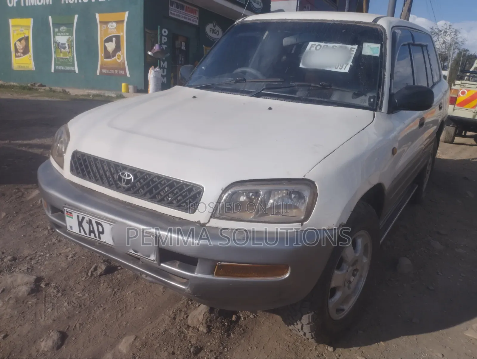 Toyota RAV4 2001 White