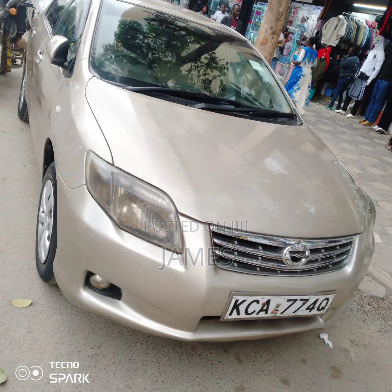 Toyota HiAce 2007 White