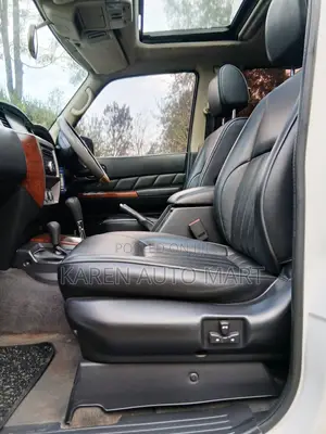 Nissan Patrol 2012 White