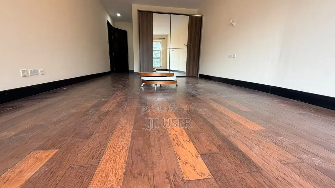 3bdrm Apartment in General Mathenge, Westlands for rent
