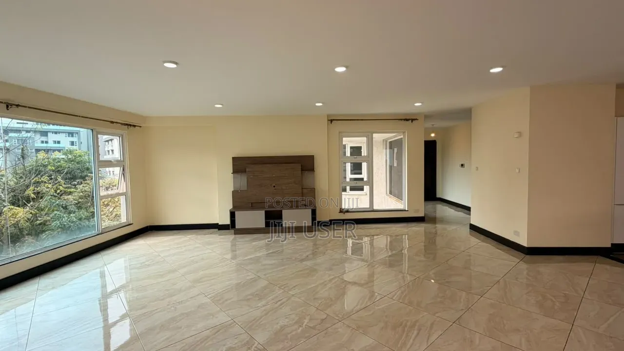 3bdrm Apartment in General Mathenge, Westlands for rent