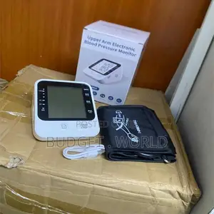 Lightweight Wrist Type Electronic BP B816 Blood Pressure Monitor