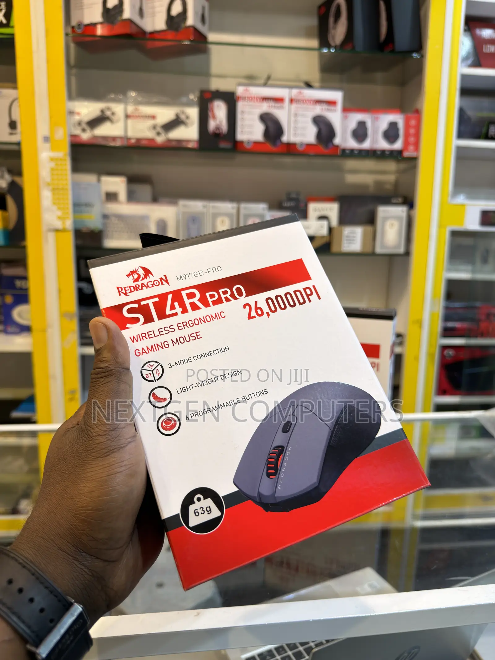 RedDragon M917gb-Pro Wireless Ergonomic Gaming Mouse