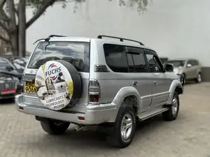 Toyota Land Cruiser Prado 2.7 16V 3dr 2001 Silver