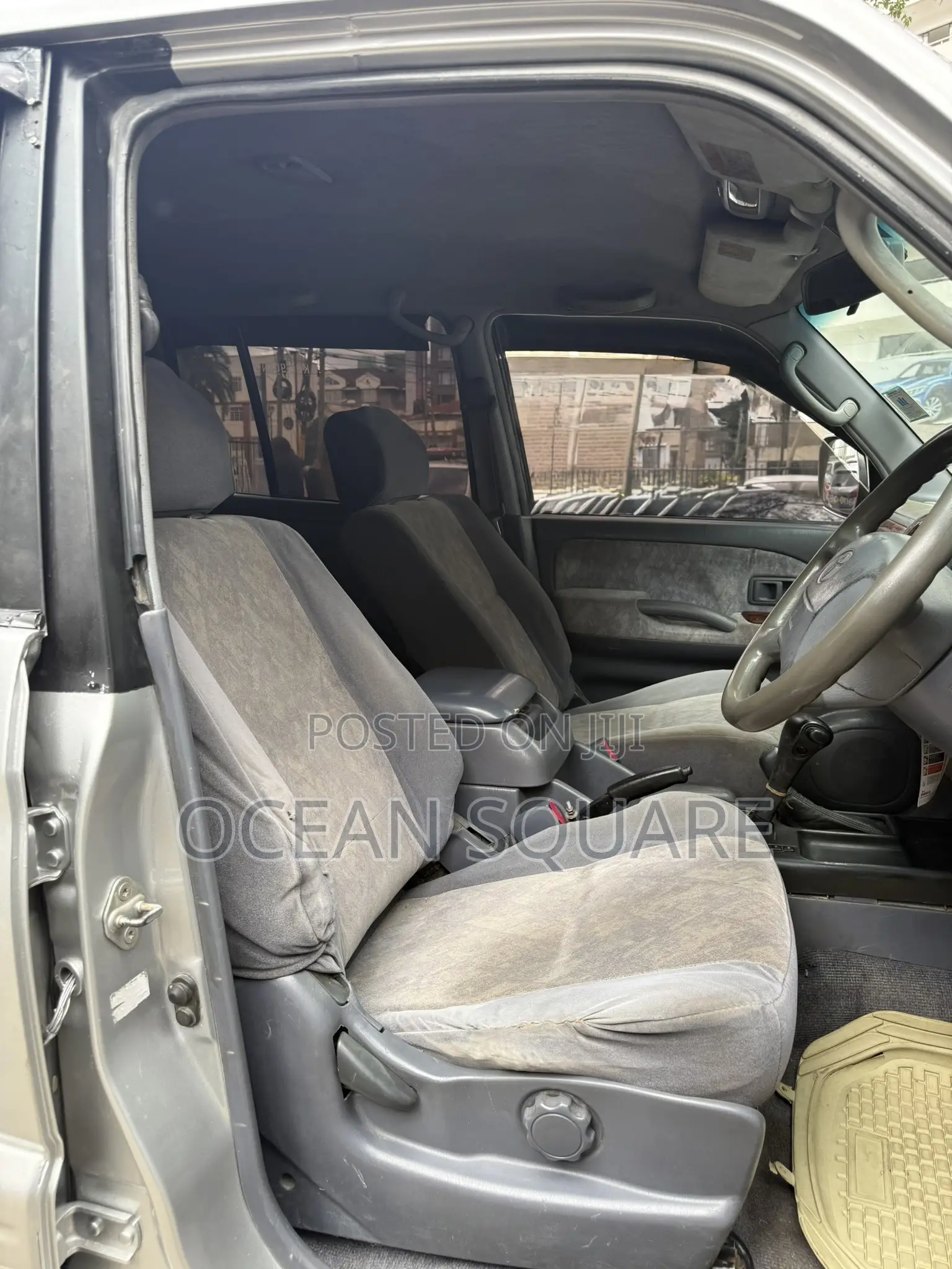 Toyota Land Cruiser Prado 2.7 16V 3dr 2001 Silver