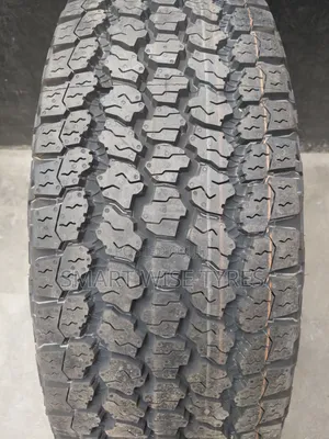265/70r17 Good Year Wrangler At