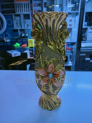 Golden European Style Vase