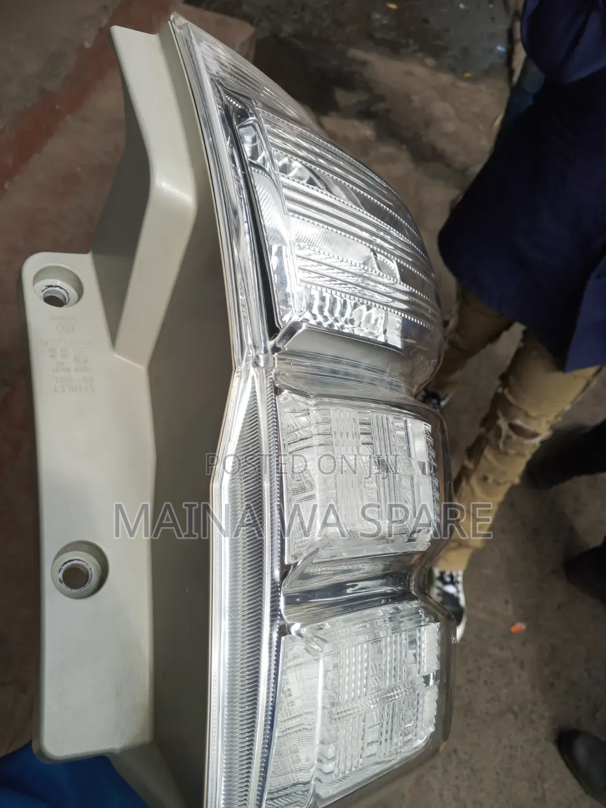 Tail Light Land Cruiser Prado Now Available