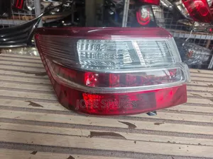 Toyota Premio Taillight