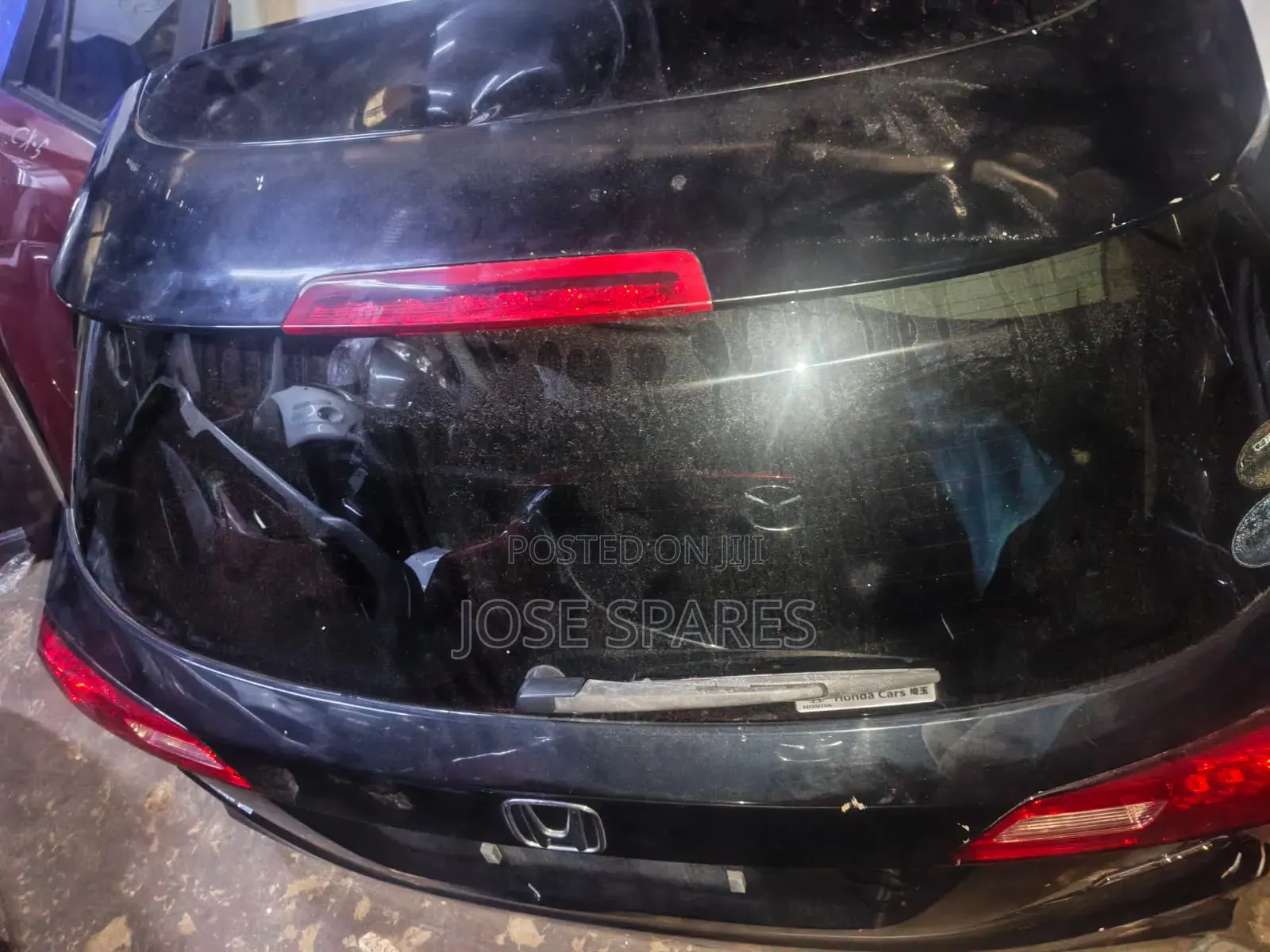 Honda Vezel Tailgate