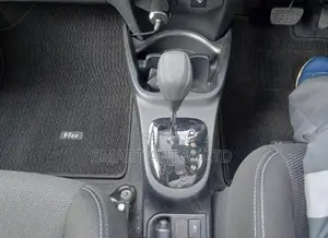 Toyota Vitz 2019 Blue