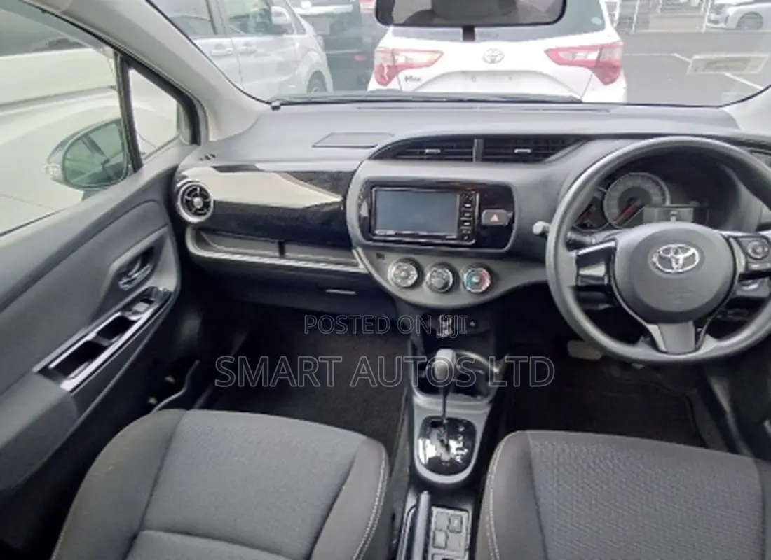 Toyota Vitz 2019 Blue