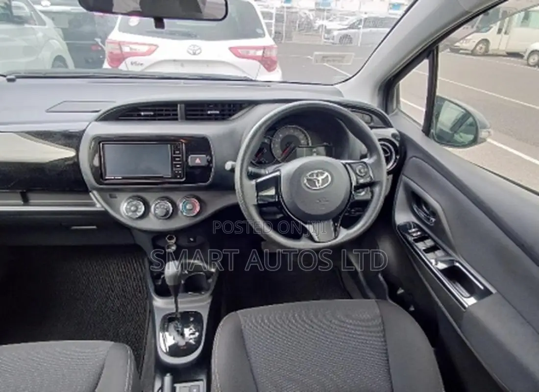 Toyota Vitz 2019 Blue
