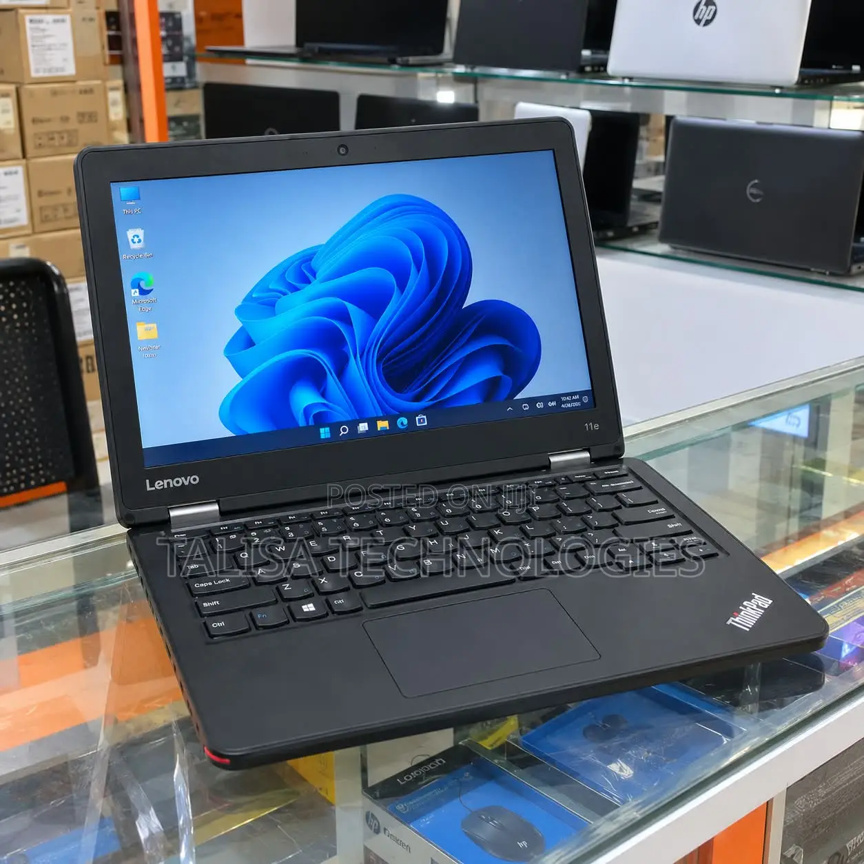 Laptop Lenovo ThinkPad 11e 4GB Intel Celeron SSD 128GB