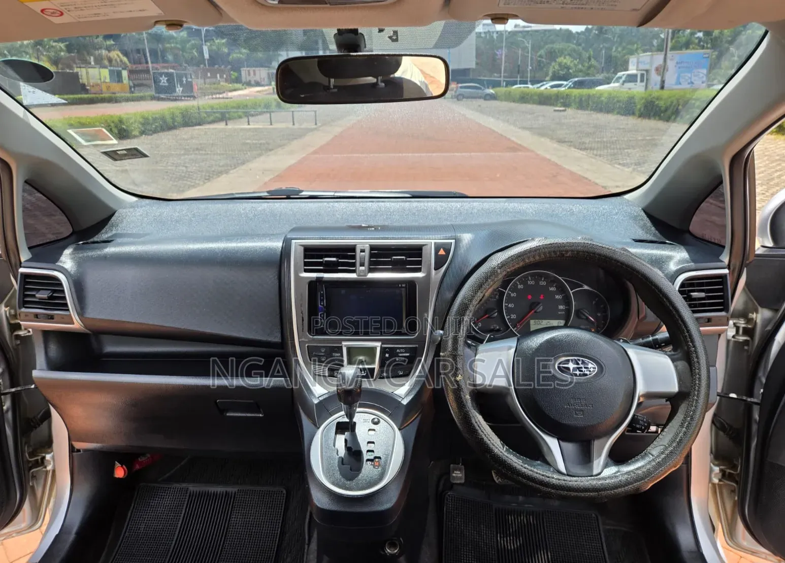 Subaru Trezia 2011 Silver