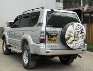 Toyota Land Cruiser Prado 2.7 16V 5dr 2001 Silver