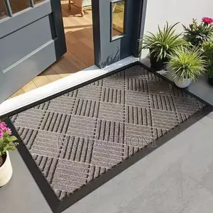 Modern Geometric Striped Doormat With a Curved Swirl Design