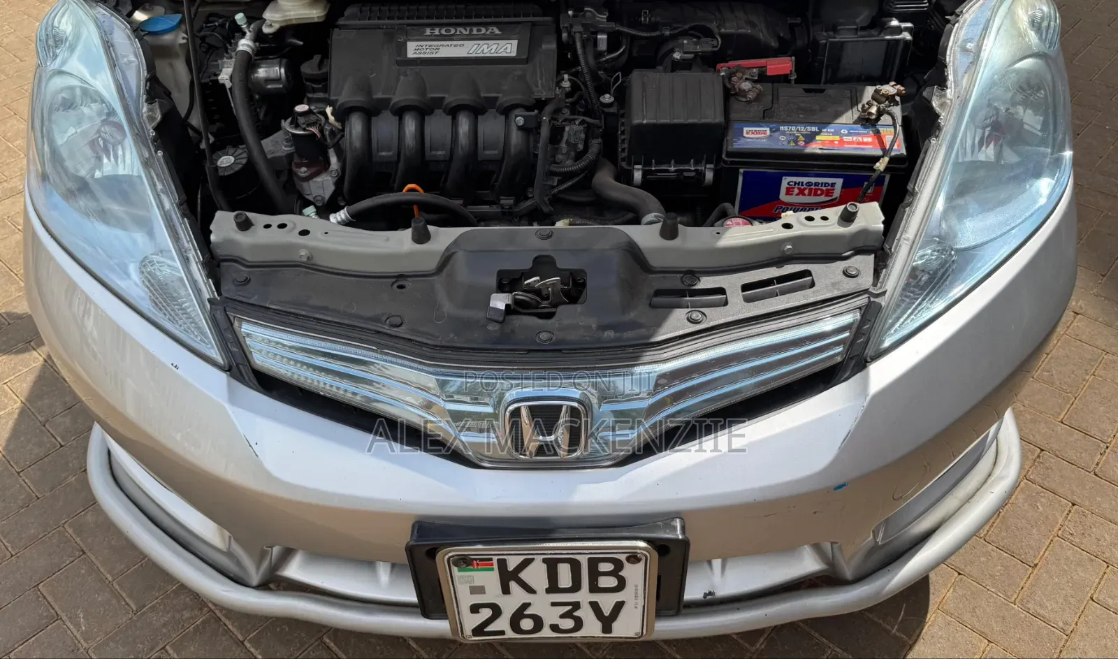Honda Fit Shuttle 2013 Silver