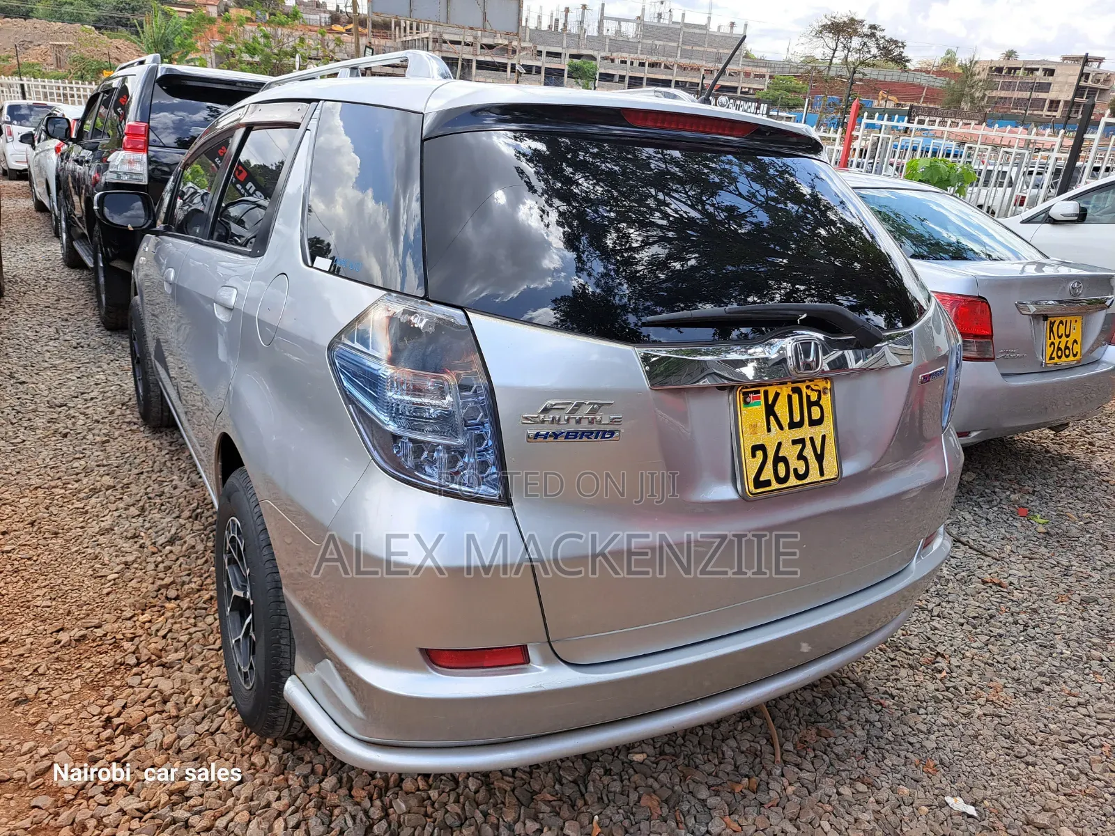 Honda Fit Shuttle 2013 Silver