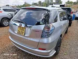 Honda Fit Shuttle 2013 Silver