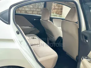 Honda Insight 2020 Off white