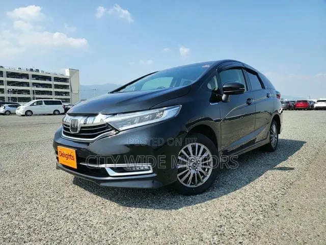 Honda Fit Shuttle 2019 Black