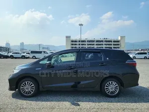 Honda Fit Shuttle 2019 Black