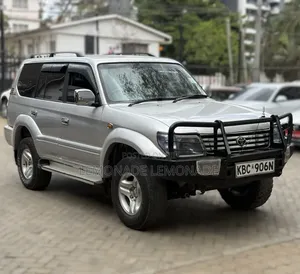 Toyota Land Cruiser Prado 2.7 16V 5dr 2001 Silver