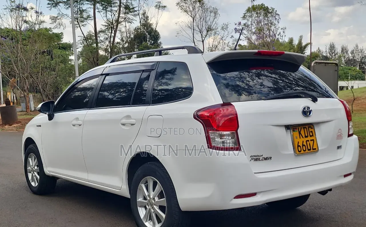 Toyota Corolla Fielder 2014 White
